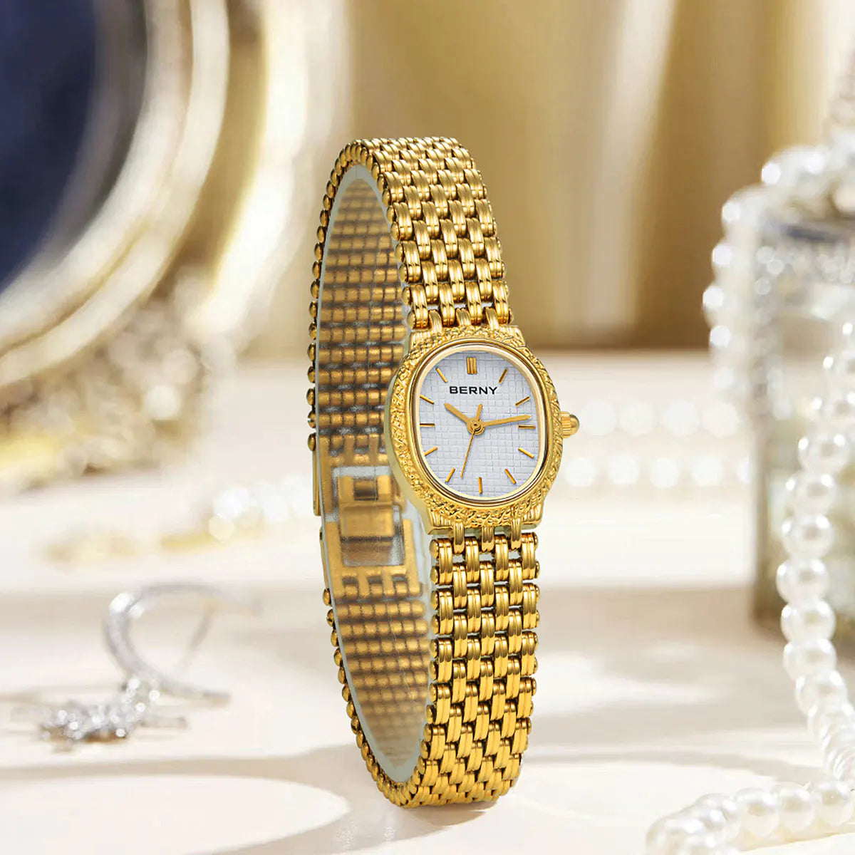 Baroque style bezel
