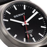 BERNY - Herren-Automatikuhr aus Titan mit Eisenbahn-Motiv - AMT258M 